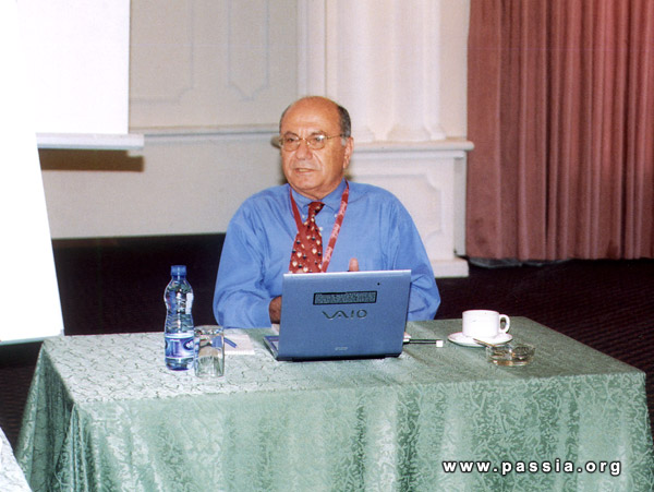 Dr. Zahi Khouri